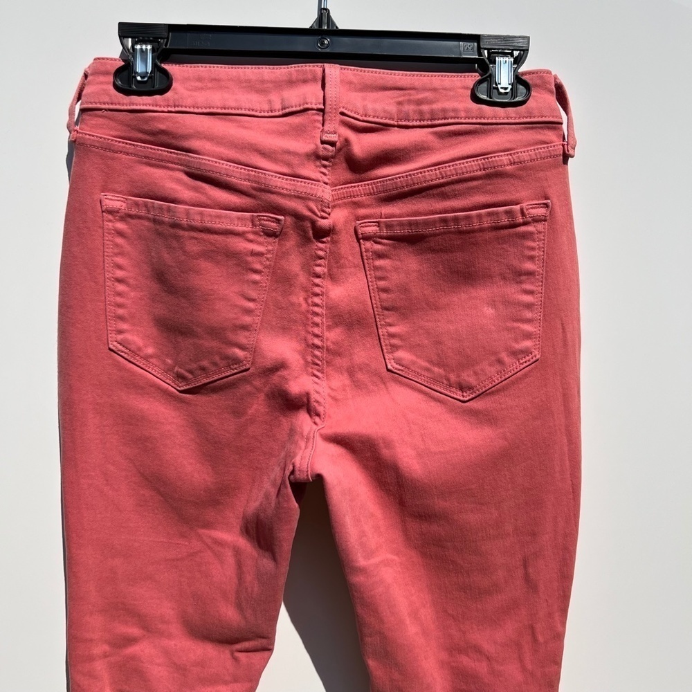 Old Navy Women's Rockstar Mid-Rise Distressed Cropped Skinny Jeans - Picture 9 of 12